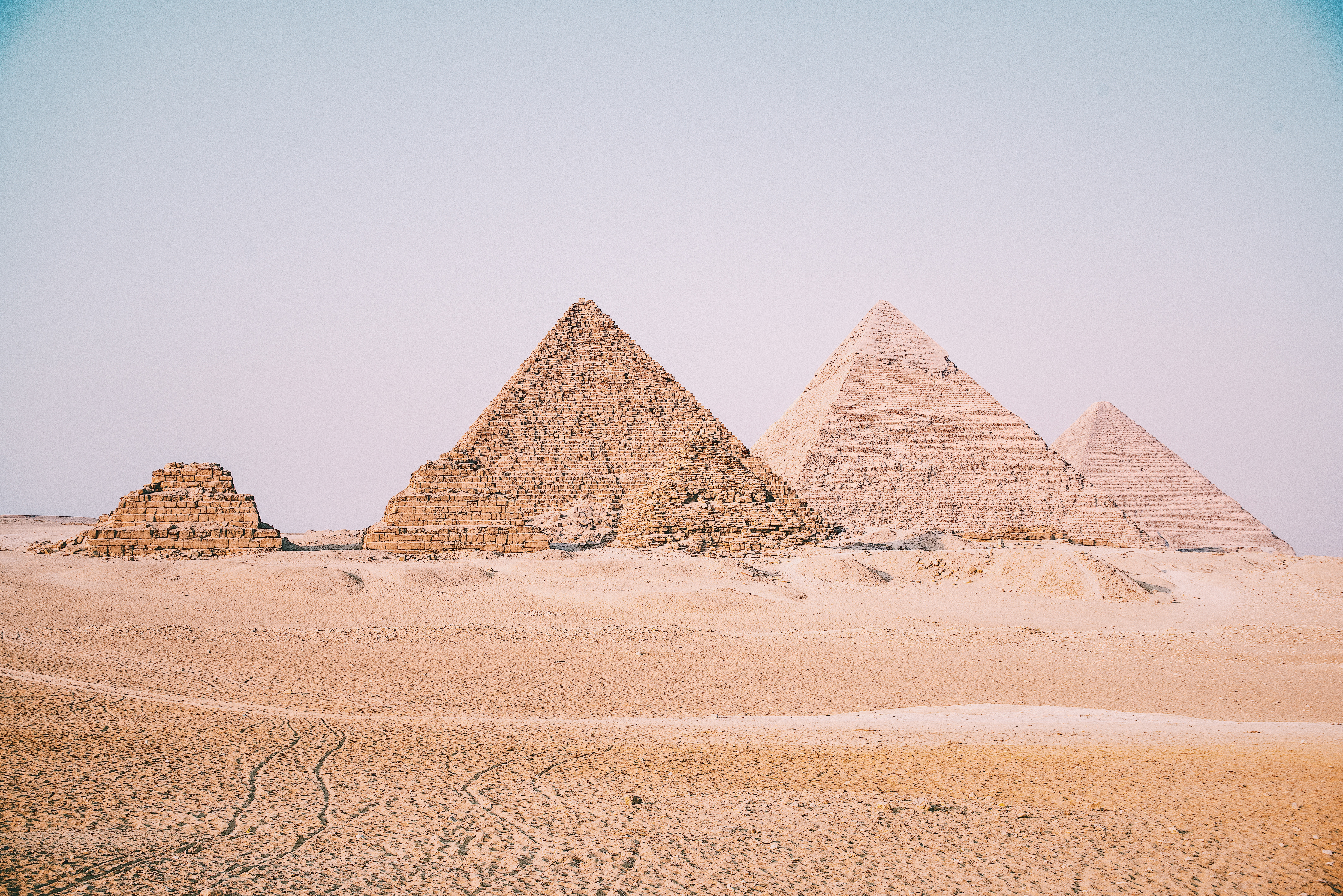 Egyptian pyramid