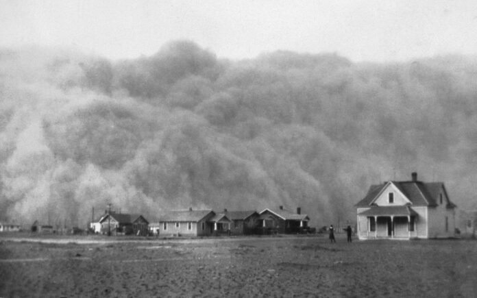 A dust storm approaches Stratford, Texas, in 1935 by George Everett Marsh Jr.