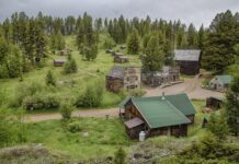 Anyone Can Live In This Town For Free, But Something Chilling Keeps Them Away